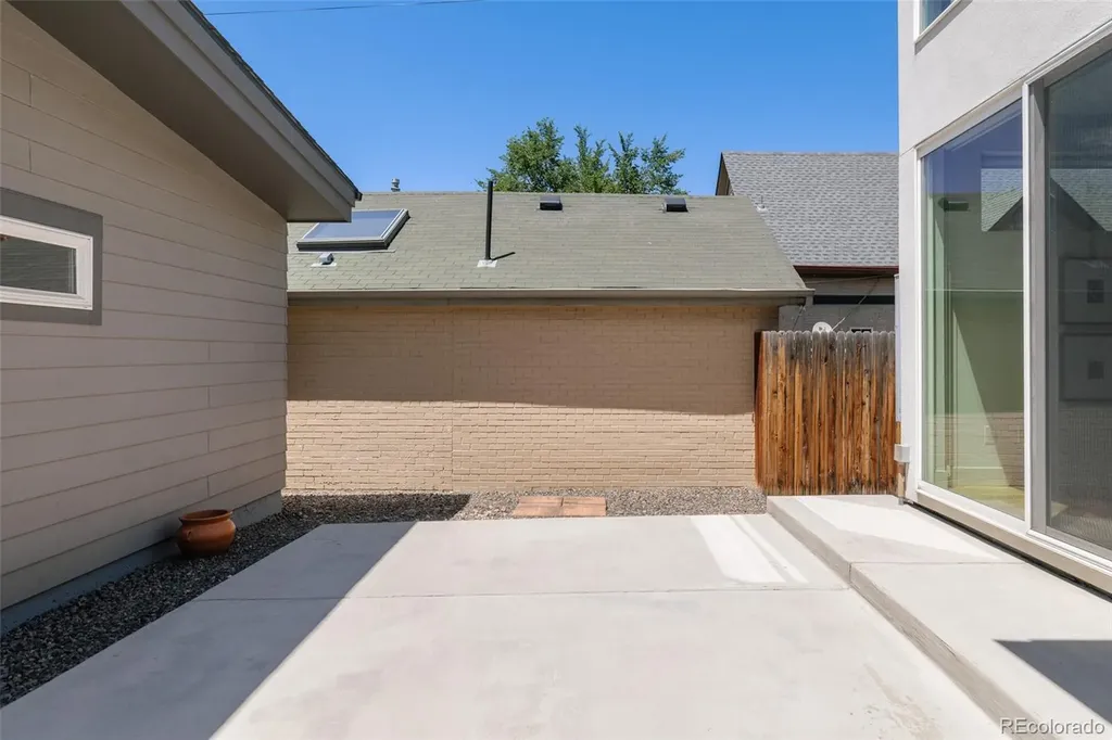 845 S Logan Street Denver CO 80209