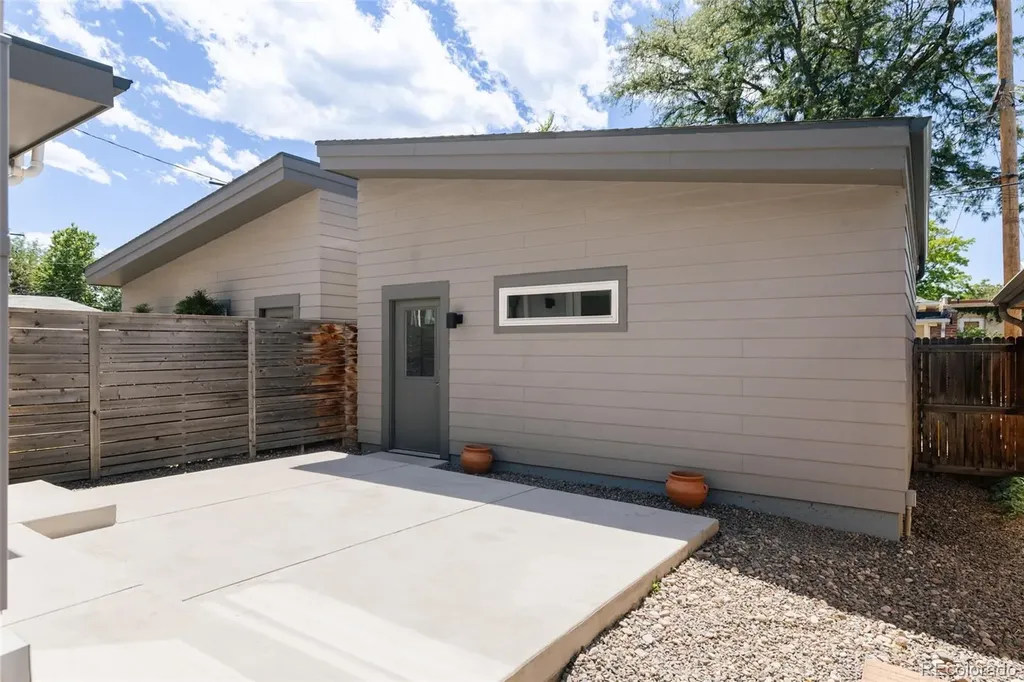 845 S Logan Street Denver CO 80209
