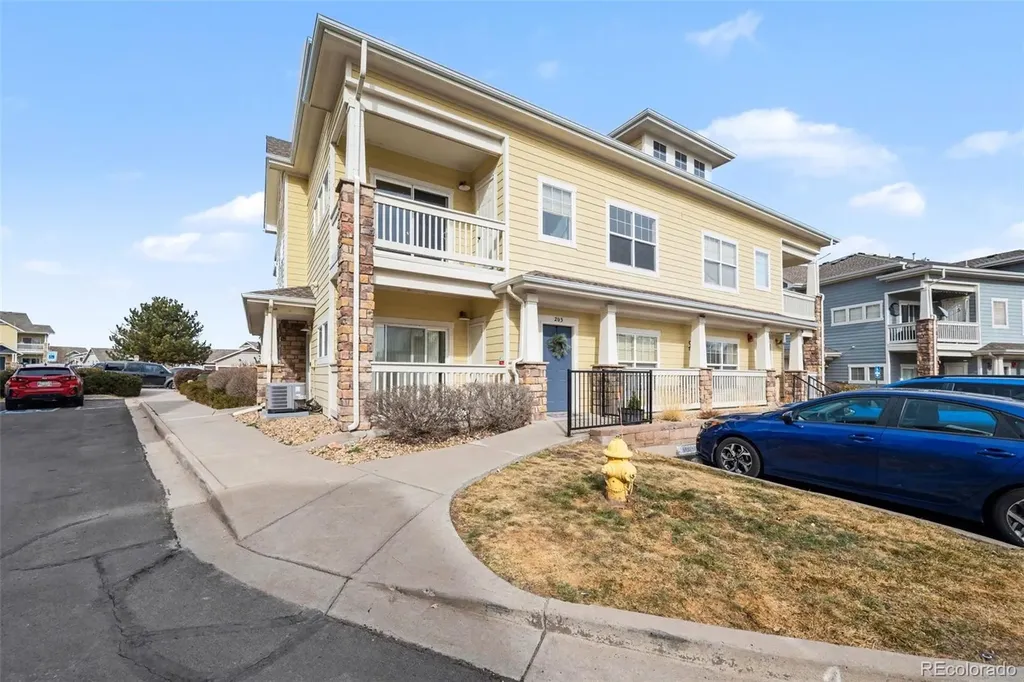 9429 Ashbury Circle Parker CO 80134