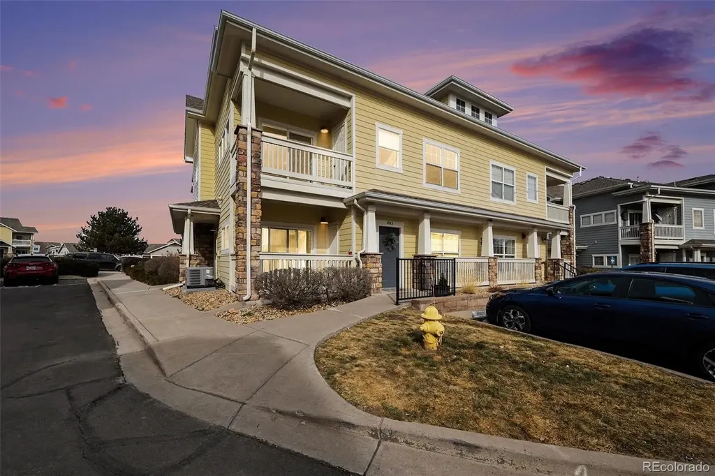 9429 Ashbury Circle Parker CO 80134