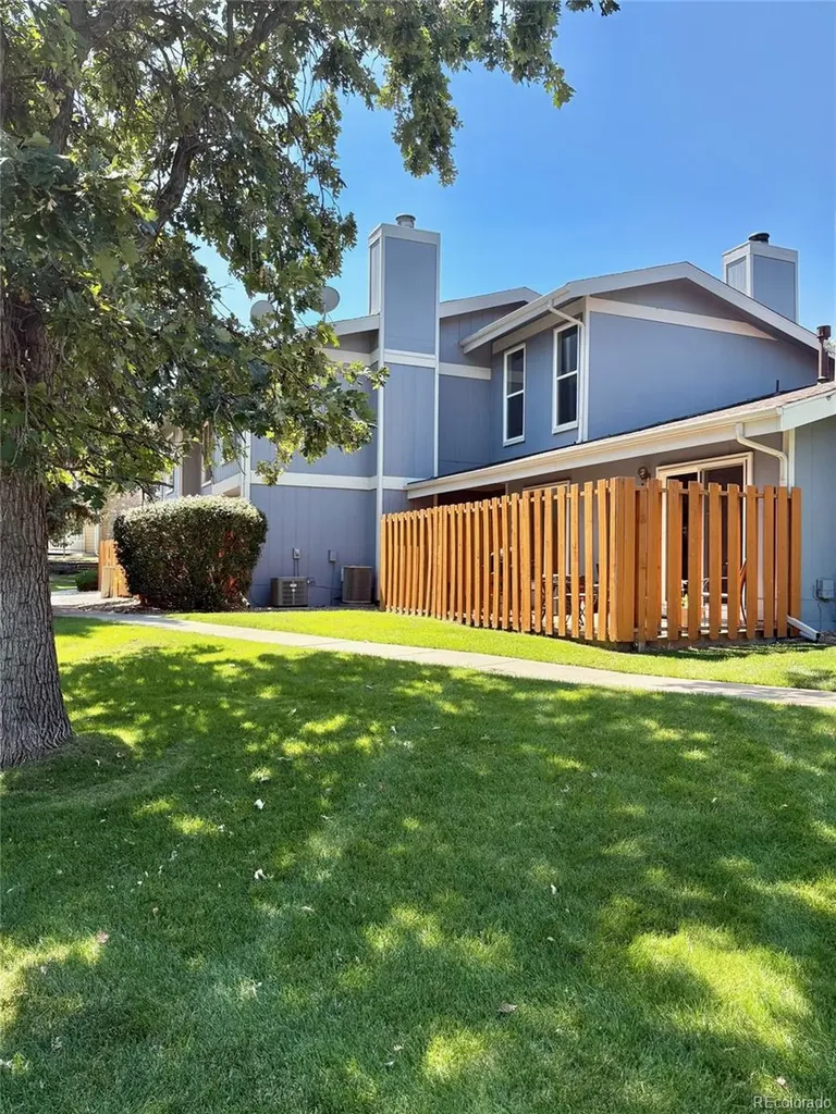 8467 Everett Way Arvada CO 80005