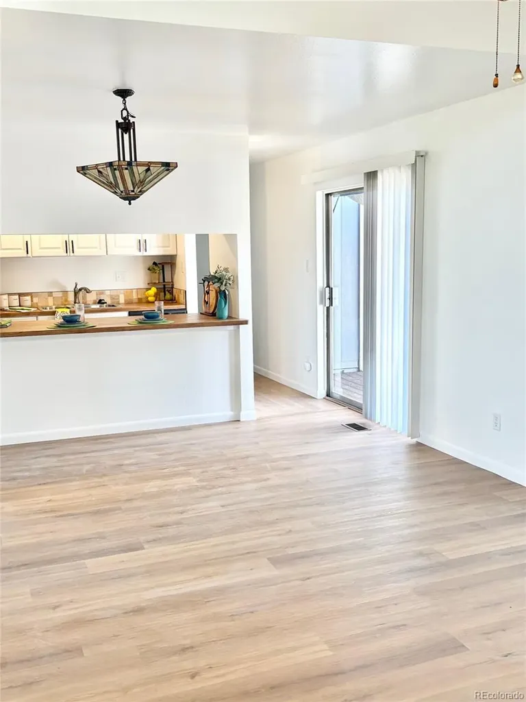 8467 Everett Way Arvada CO 80005