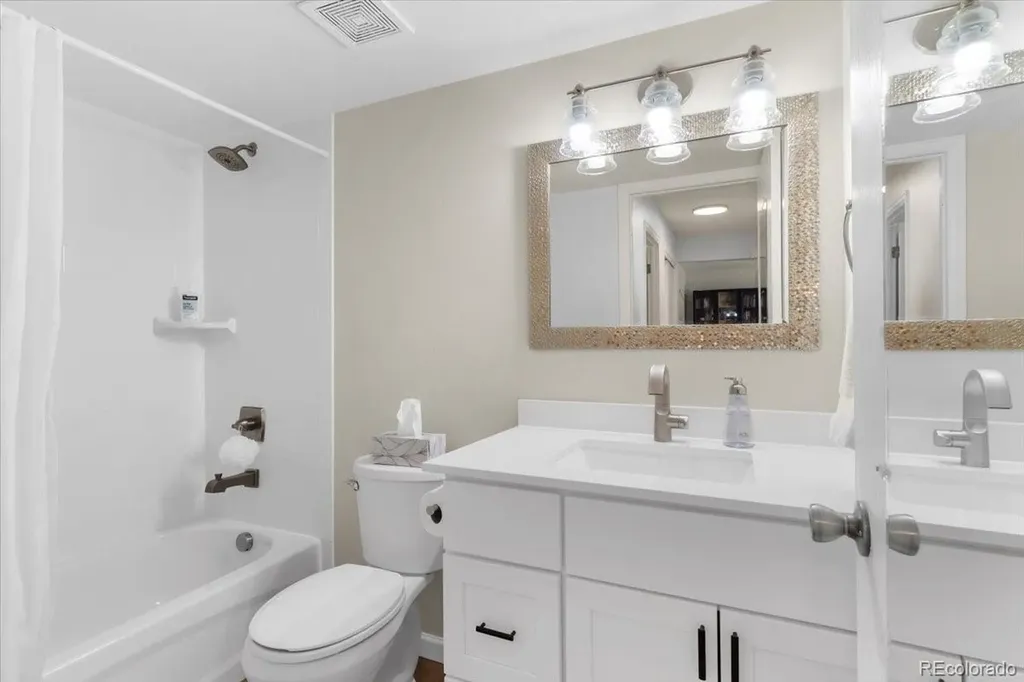 17505 E Mansfield Avenue Aurora CO 80013