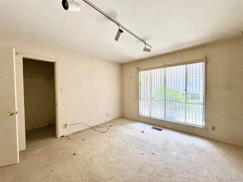 6495 E Happy Canyon Road Denver CO 80237