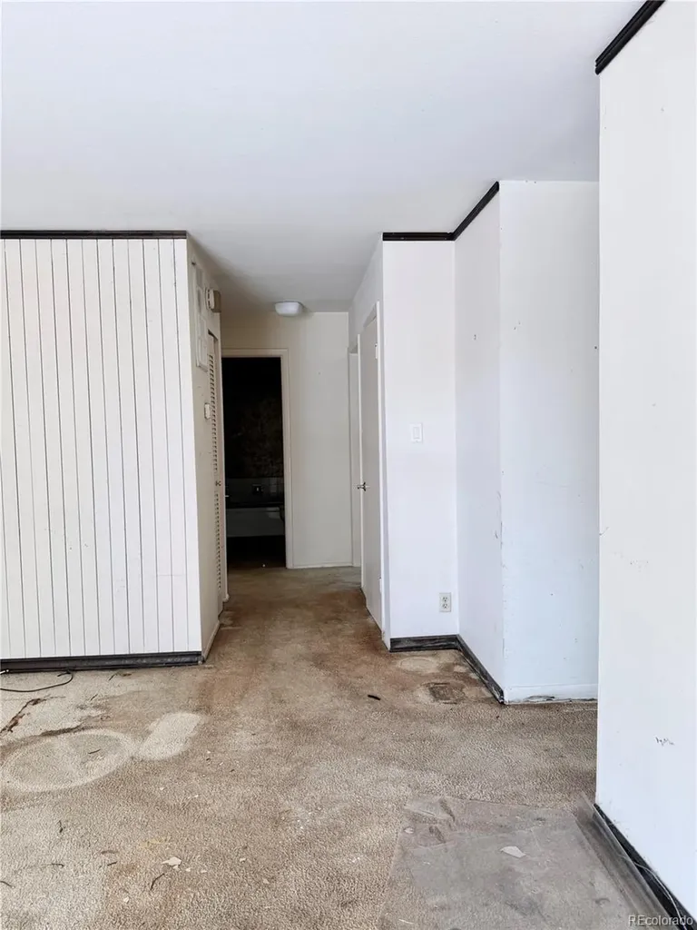 6495 E Happy Canyon Road Denver CO 80237