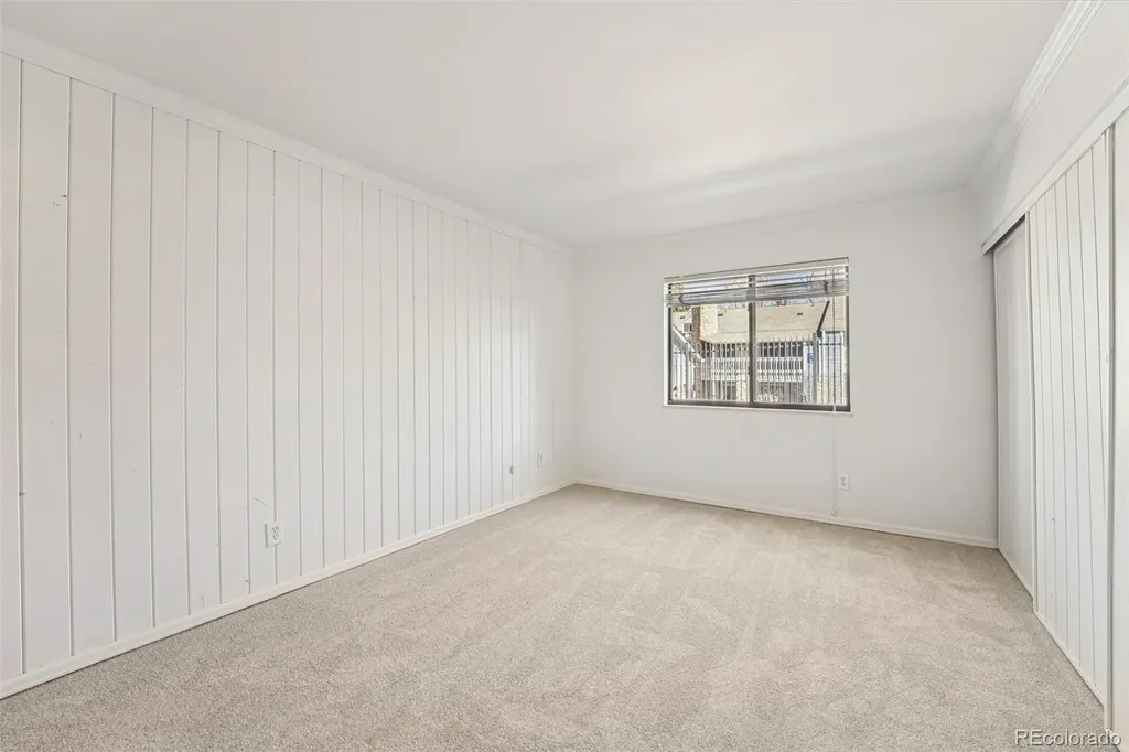 8335 Fairmount Drive Denver CO 80247