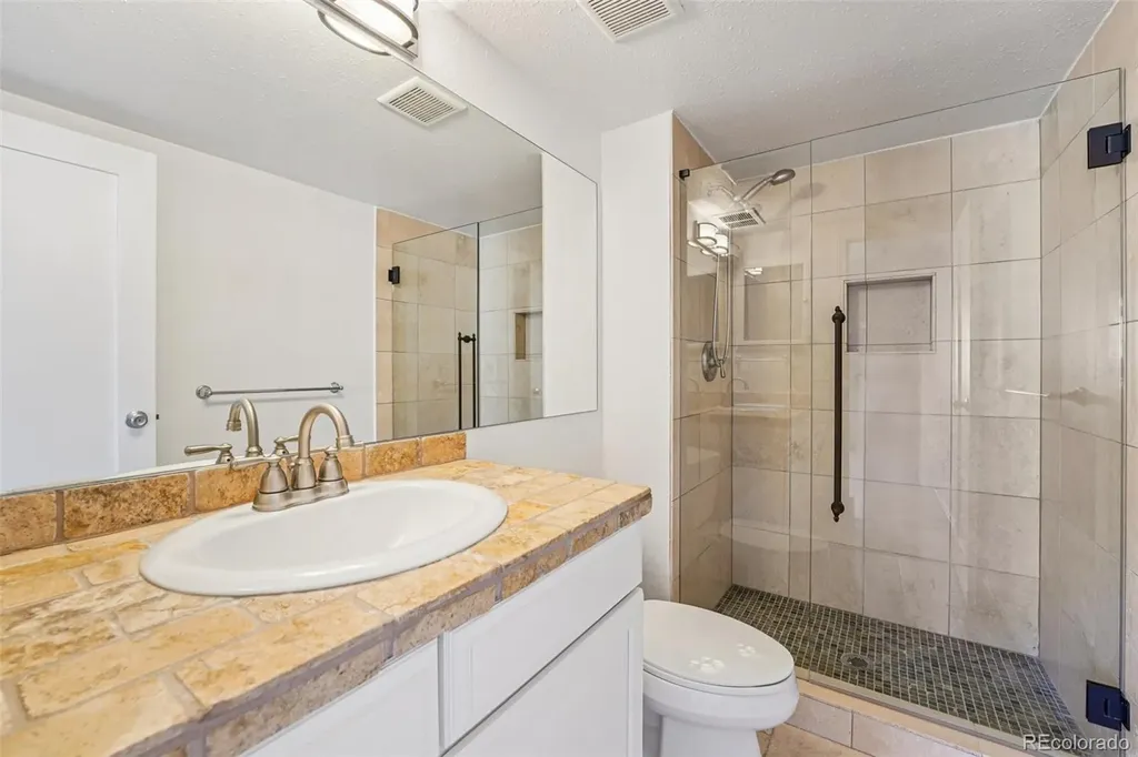 8335 Fairmount Drive Denver CO 80247