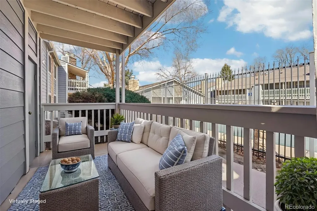 8335 Fairmount Drive Denver CO 80247