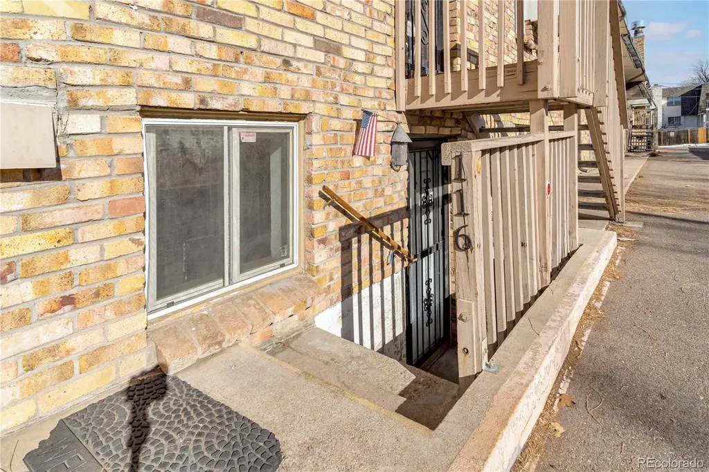 2190 S Holly Street Denver CO 80222