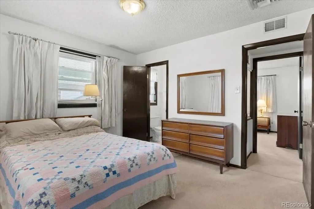1209 Xanadu Street Aurora CO 80011