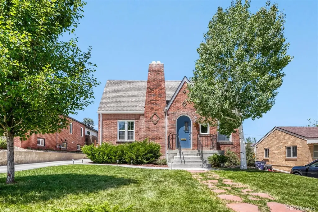 425 S Alcott Street Denver CO 80219
