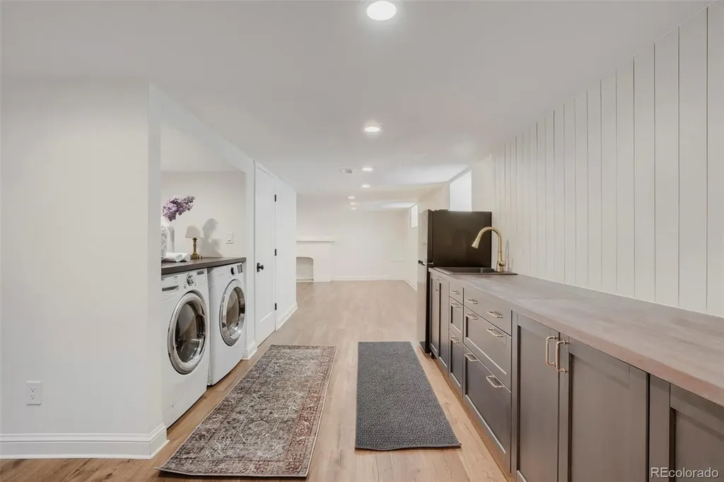 425 S Alcott Street Denver CO 80219
