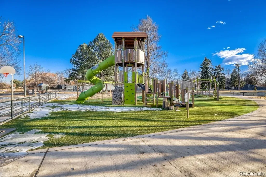 425 S Alcott Street Denver CO 80219