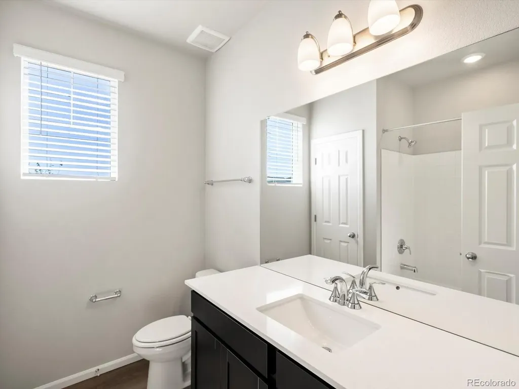 8867 Salida Street Commerce City CO 80022