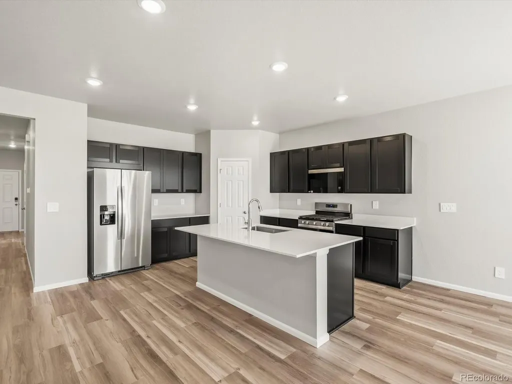8867 Salida Street Commerce City CO 80022