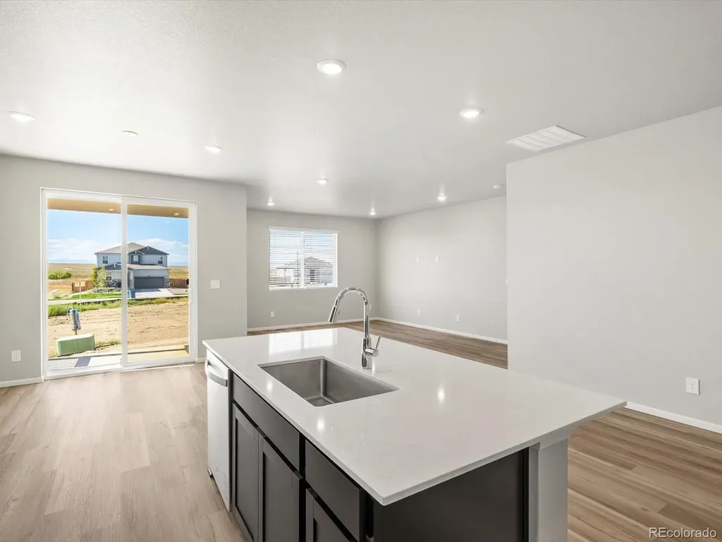 8867 Salida Street Commerce City CO 80022