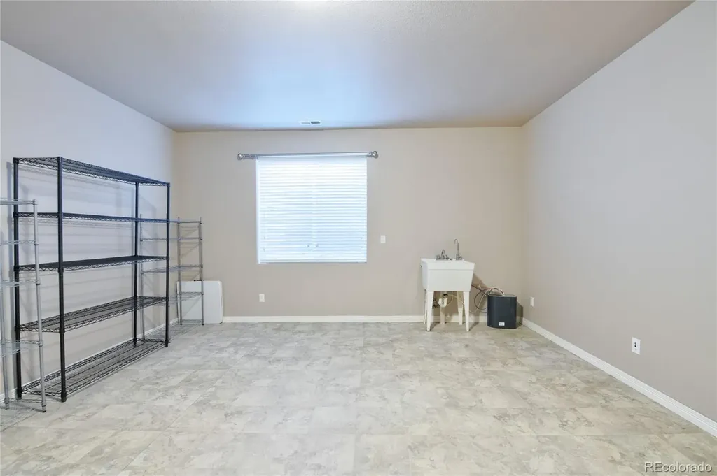 10658 Abrams Drive Colorado Springs CO 80925