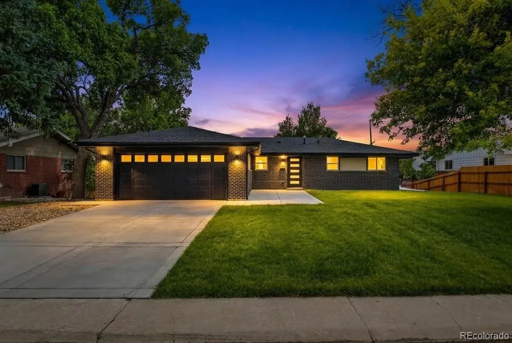 8714 W 67th Place Arvada CO 80004
