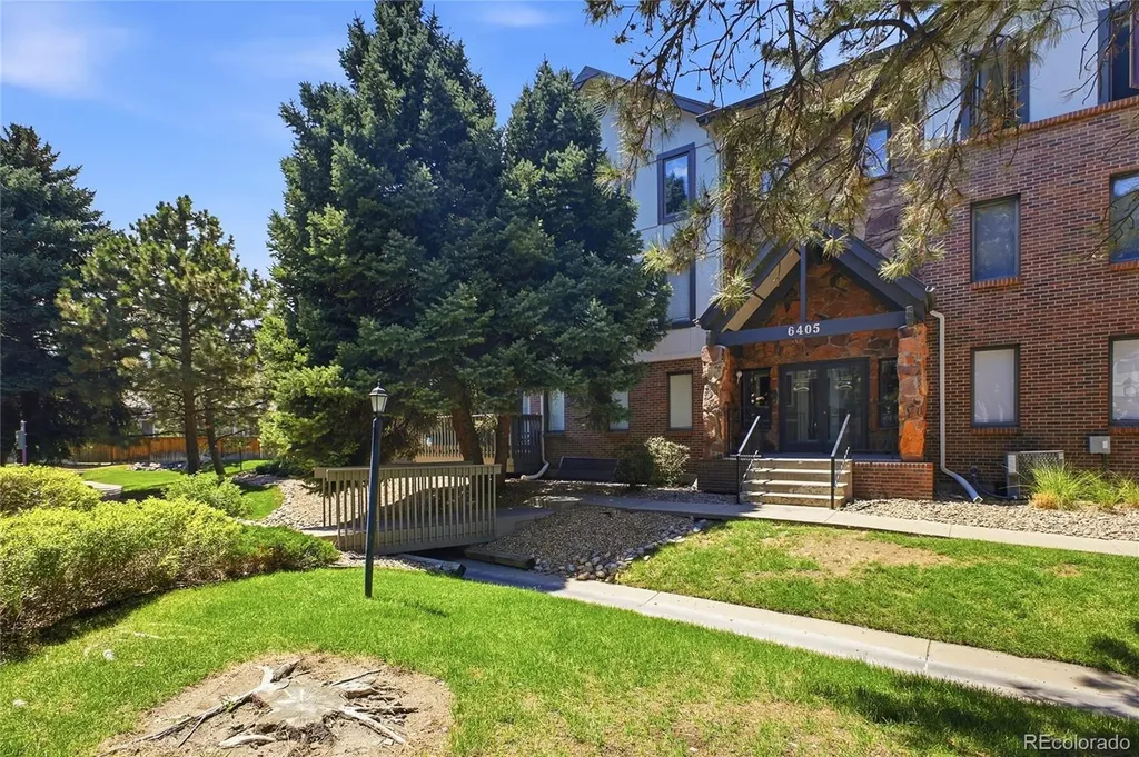 6405 S Dayton Street Englewood CO 80111