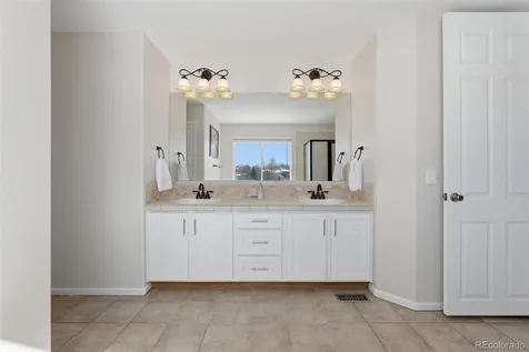 22102 E Ida Place Aurora CO 80015