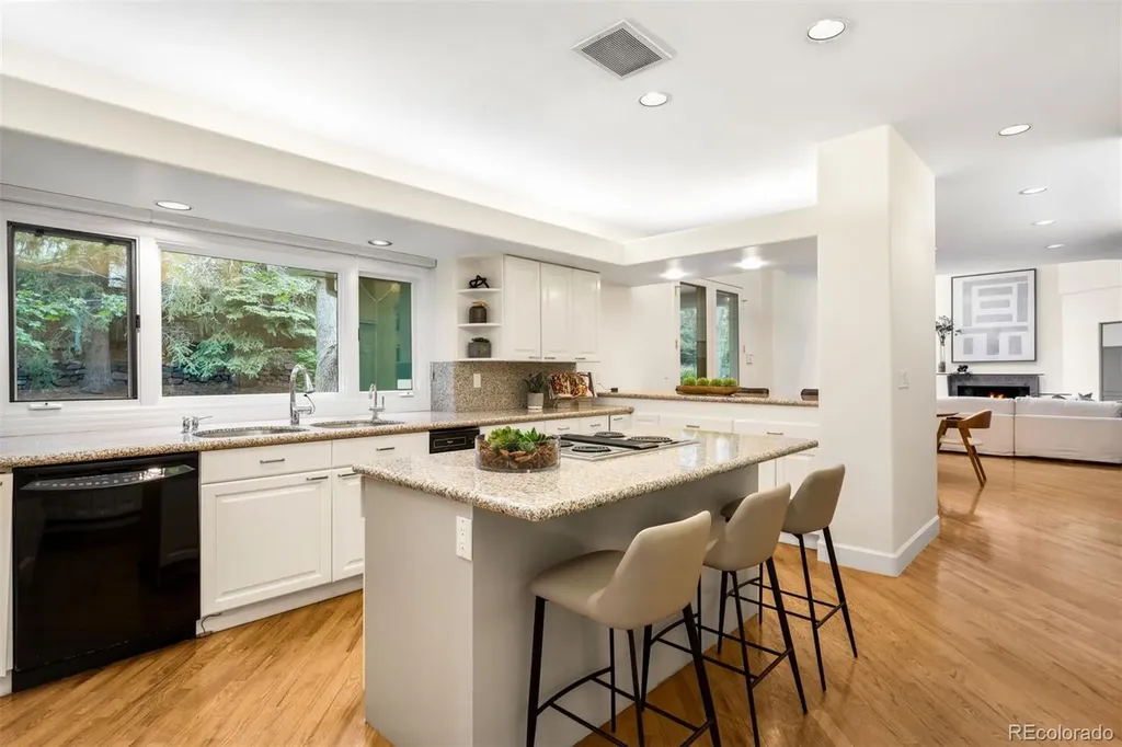 6433 E Stanford Avenue Cherry Hills Village CO 80111