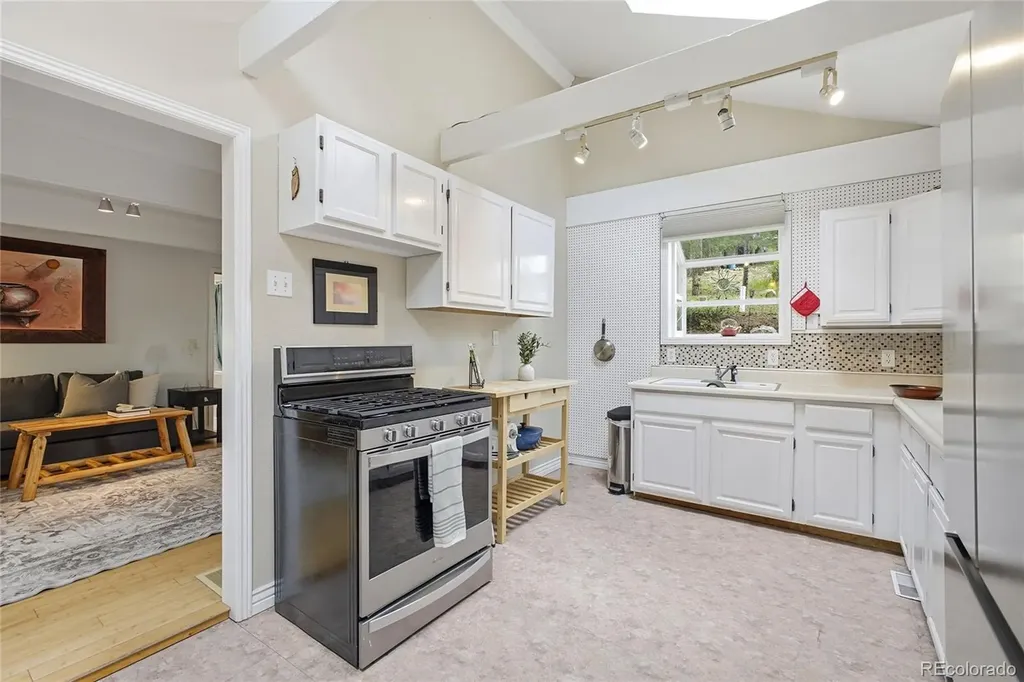 27083 Pine Drive Evergreen CO 80439