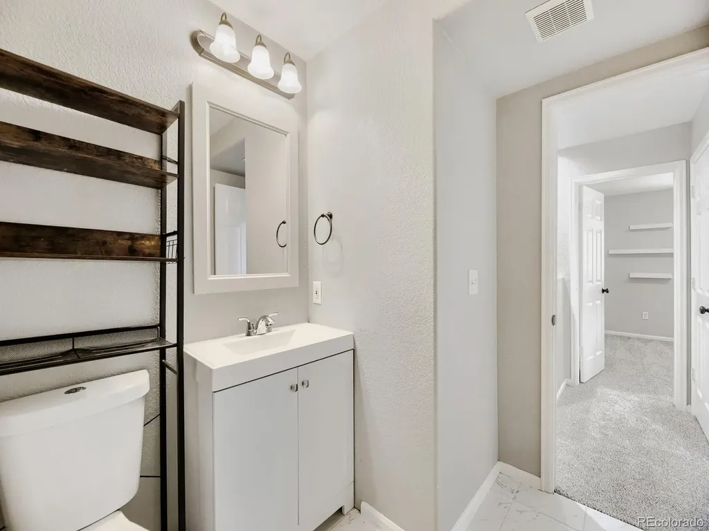 7874 S Kittredge Circle Englewood CO 80112