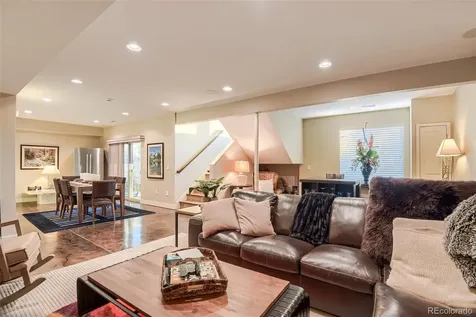 6959 S Buchanan Street Aurora CO 80016