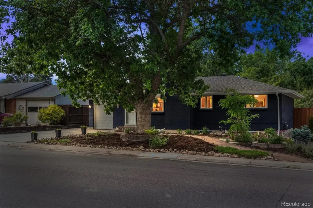 3485 W Powers Place Littleton CO 80123