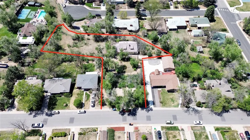 3945 S Fox Street Englewood CO 80110