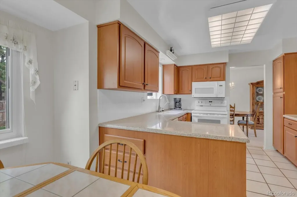 7482 W Peakview Avenue Littleton CO 80123