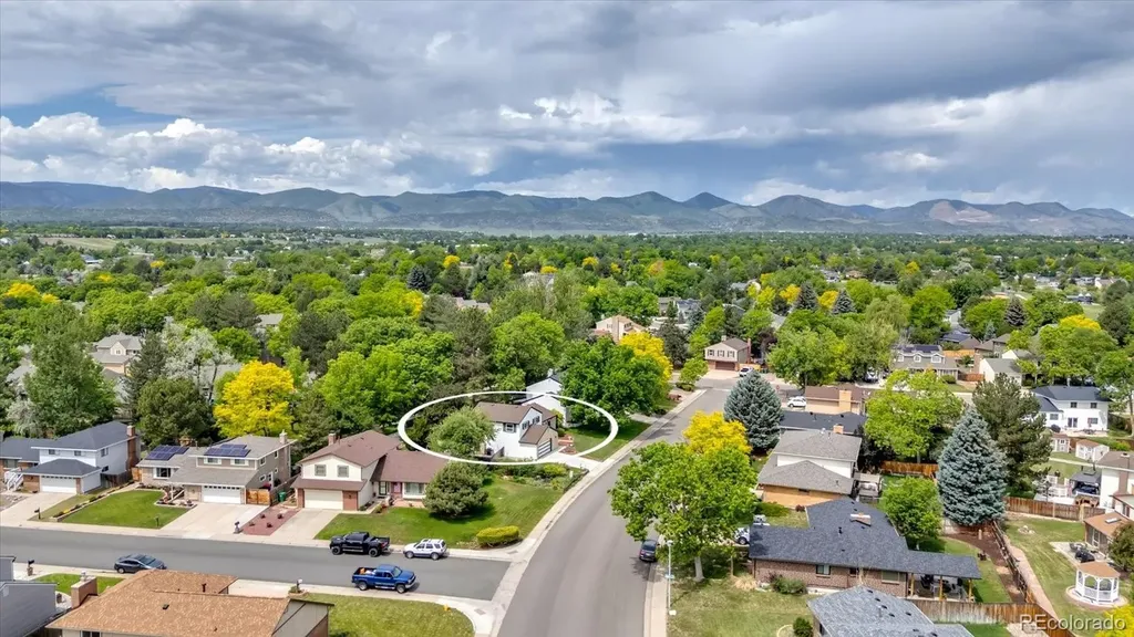 7482 W Peakview Avenue Littleton CO 80123