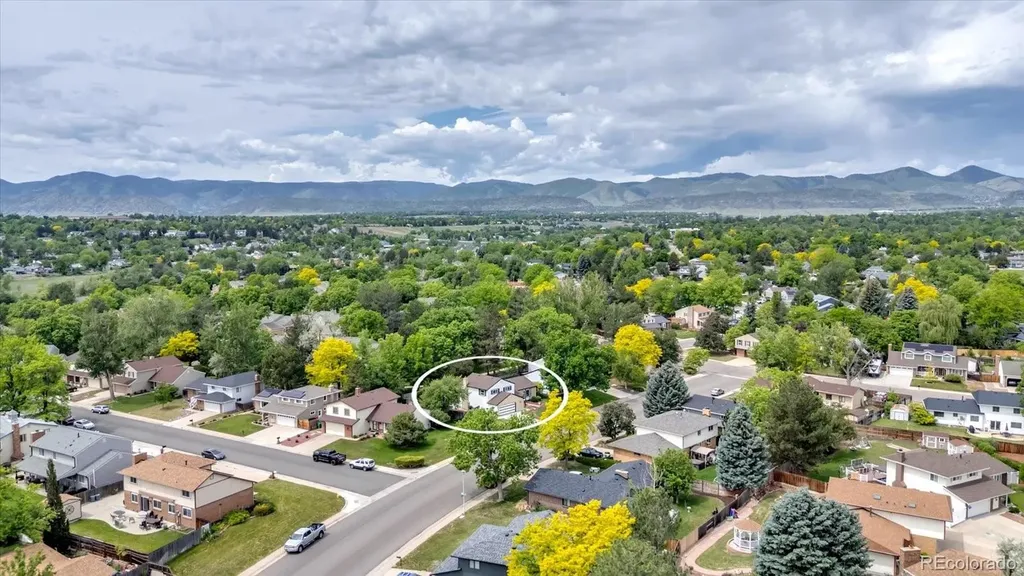 7482 W Peakview Avenue Littleton CO 80123