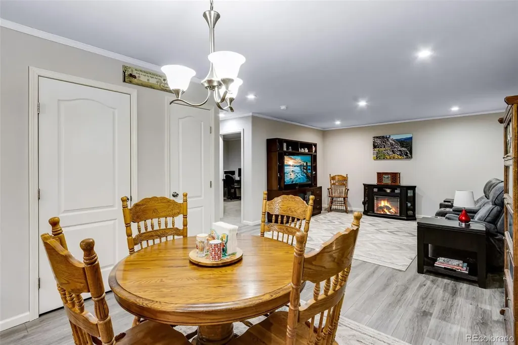 15088 County Road 100 Nunn CO 80648