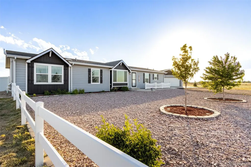 15088 County Road 100 Nunn CO 80648