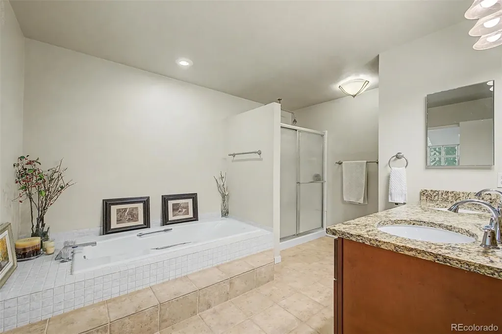 4786 S Helena Way Aurora CO 80015