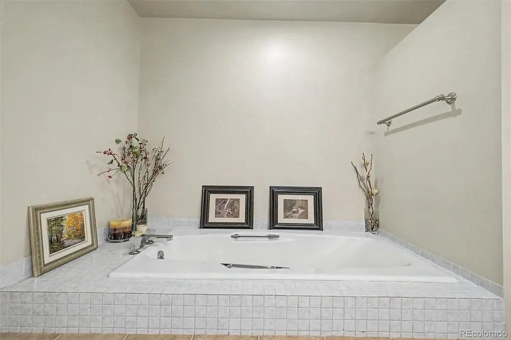 4786 S Helena Way Aurora CO 80015