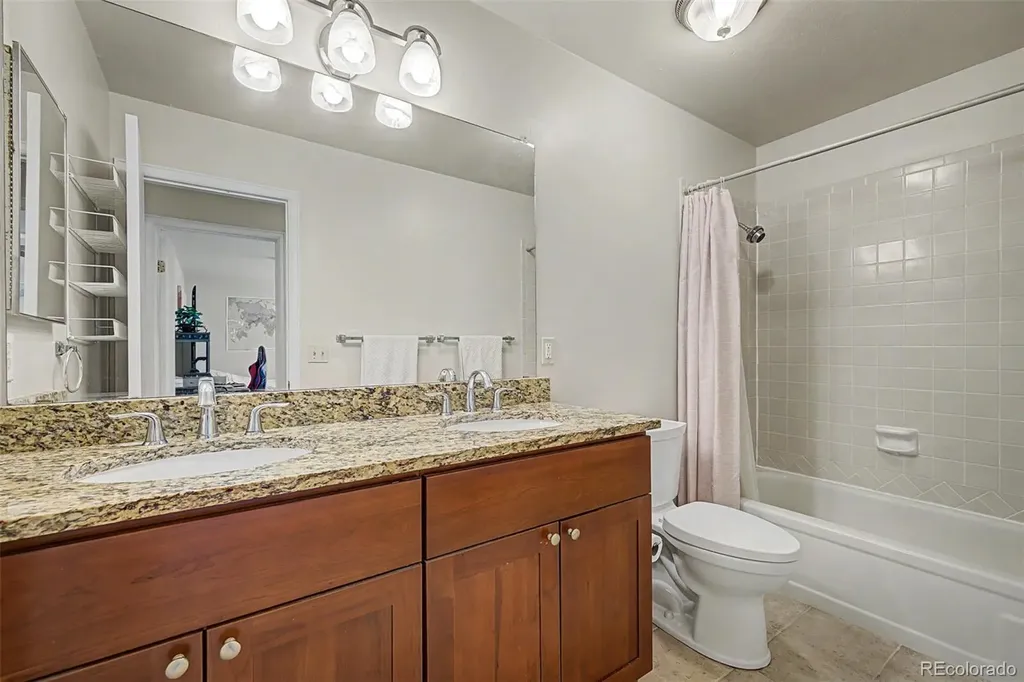 4786 S Helena Way Aurora CO 80015