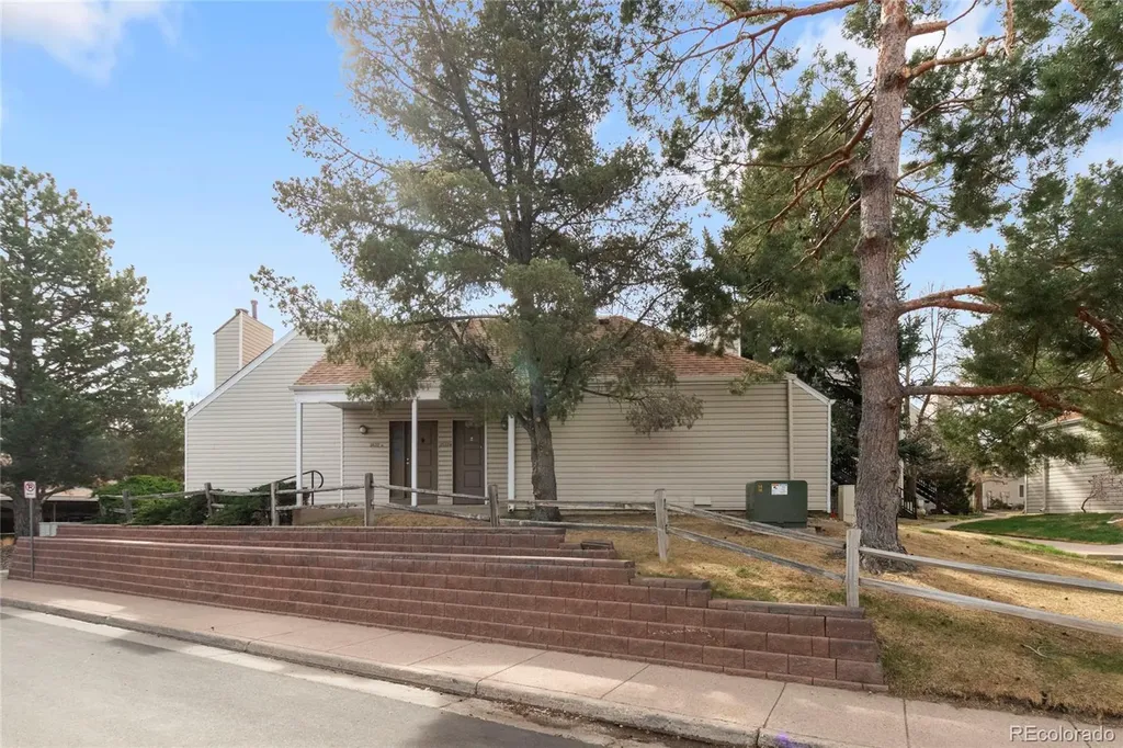 2622 S Xanadu Way Aurora CO 80014