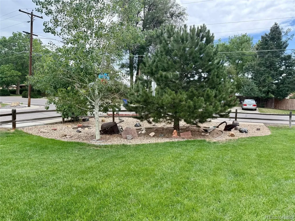 7200 W 25th Avenue Lakewood CO 80214