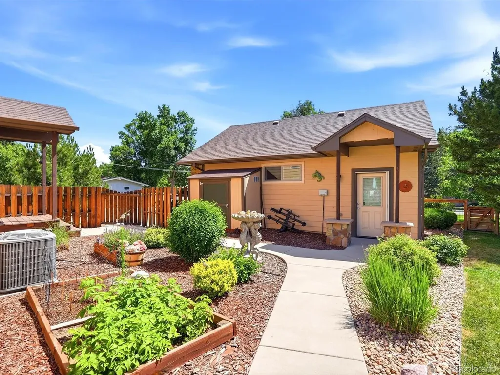 7200 W 25th Avenue Lakewood CO 80214