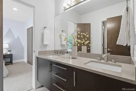 2224 W 37th Avenue Denver CO 80211