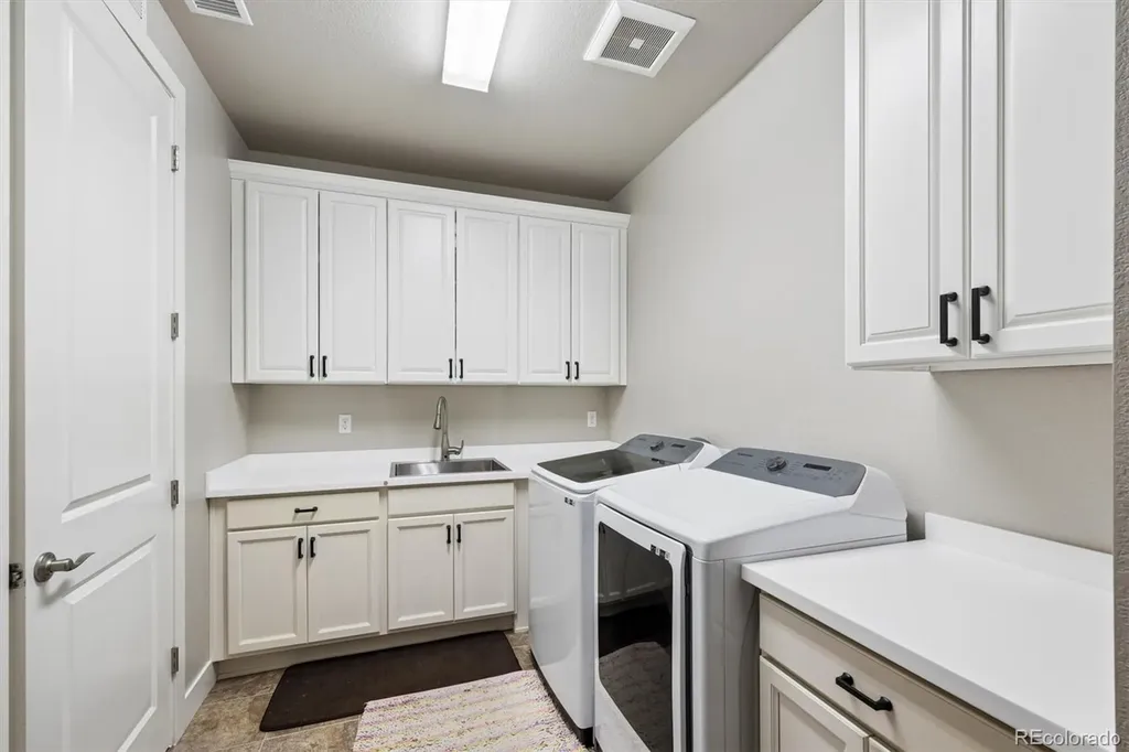 19742 W 95th Place Arvada CO 80007