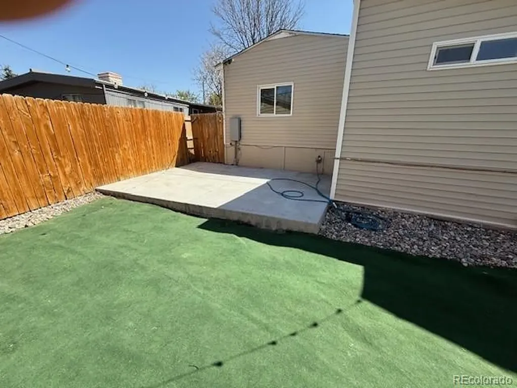 231 Elm Street Lochbuie CO 80603