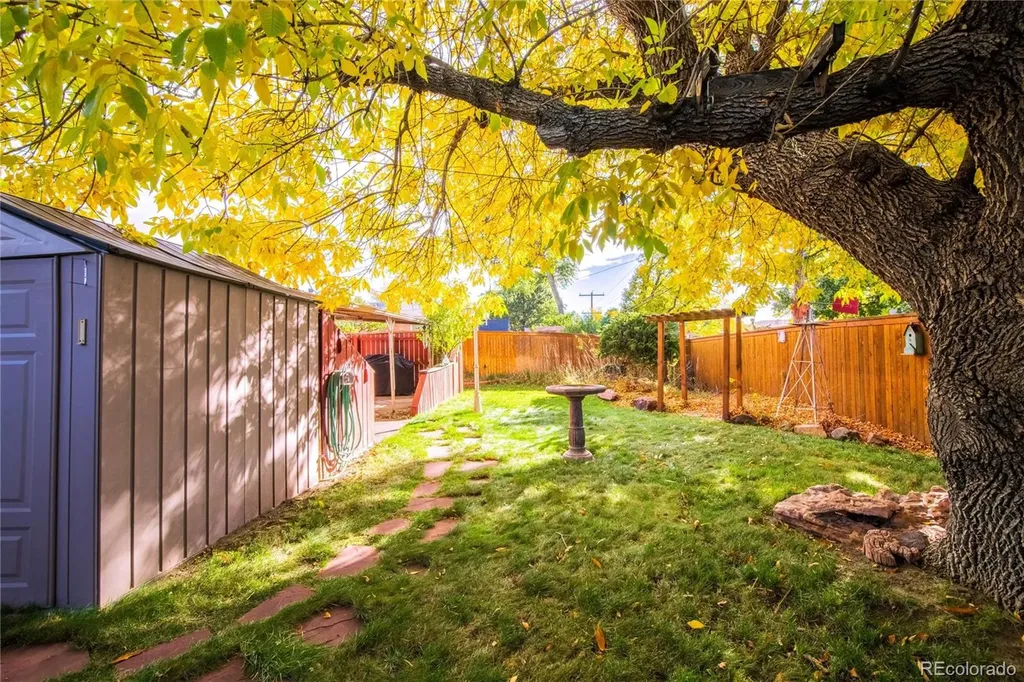 840 Essex Drive Denver CO 80229