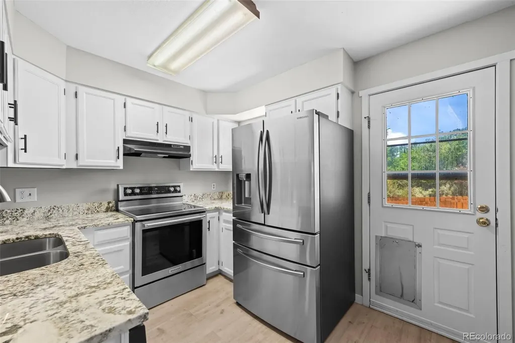 10232 W Dartmouth Avenue Denver CO 80227