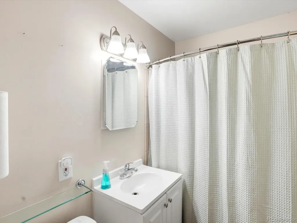 1281 Alton Street Aurora CO 80010