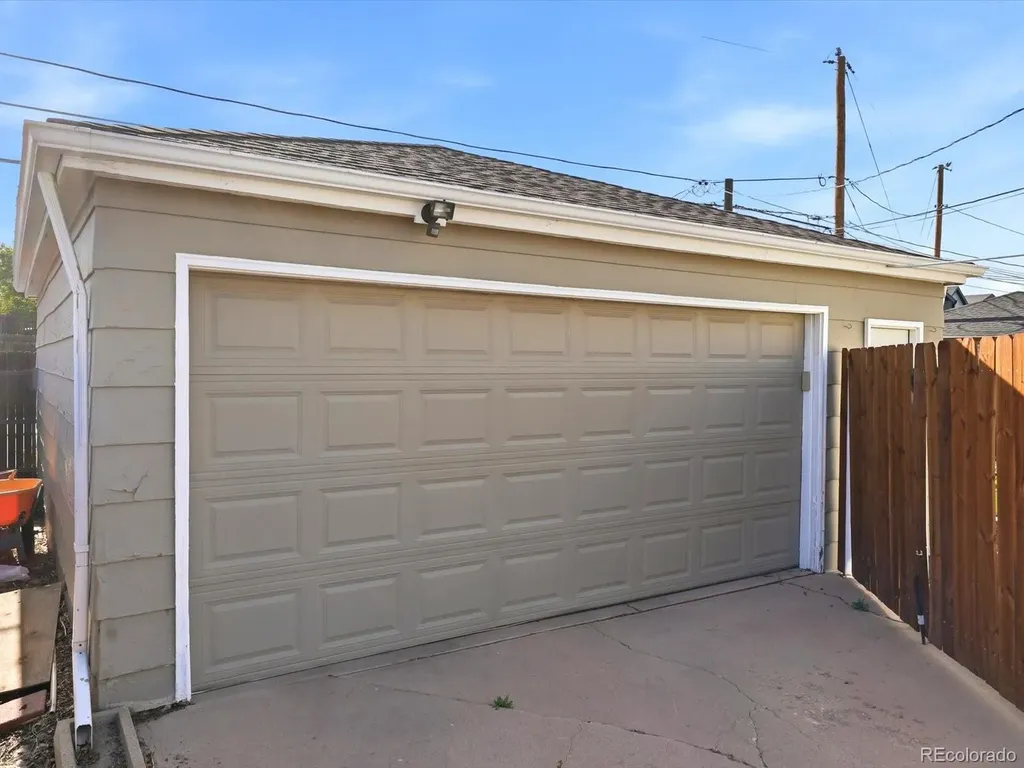 1281 Alton Street Aurora CO 80010