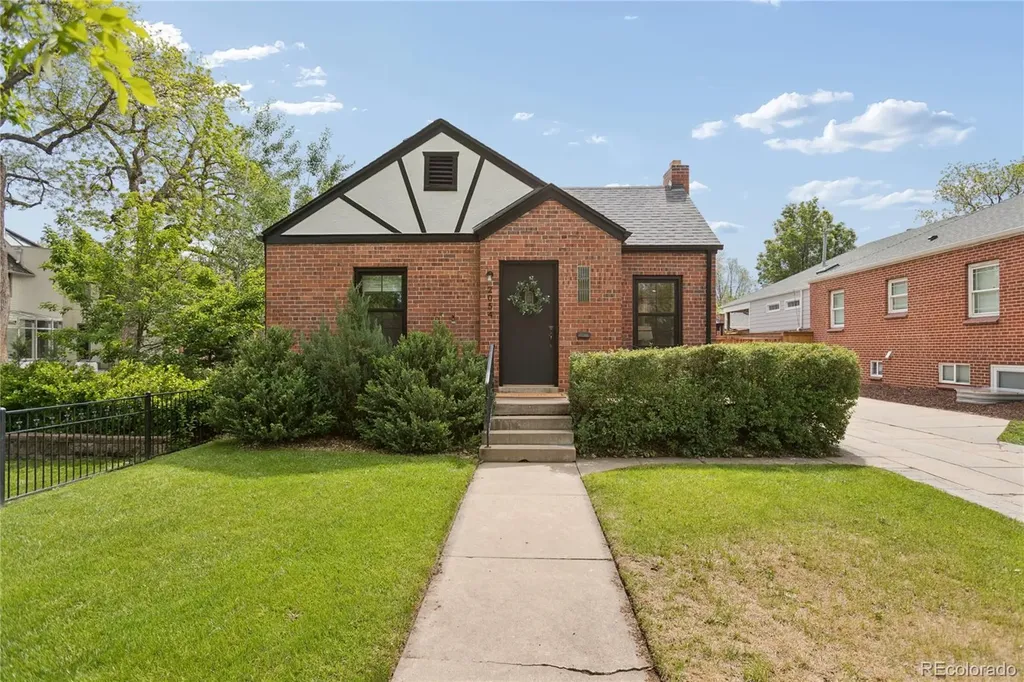 2054 S Saint Paul Street Denver CO 80210