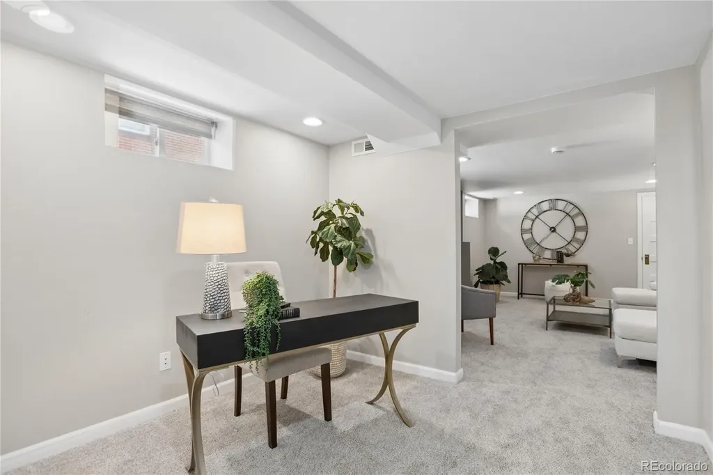 2054 S Saint Paul Street Denver CO 80210